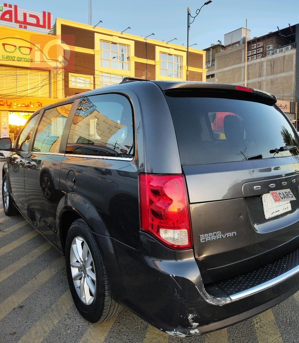 Dodge Grand Caravan